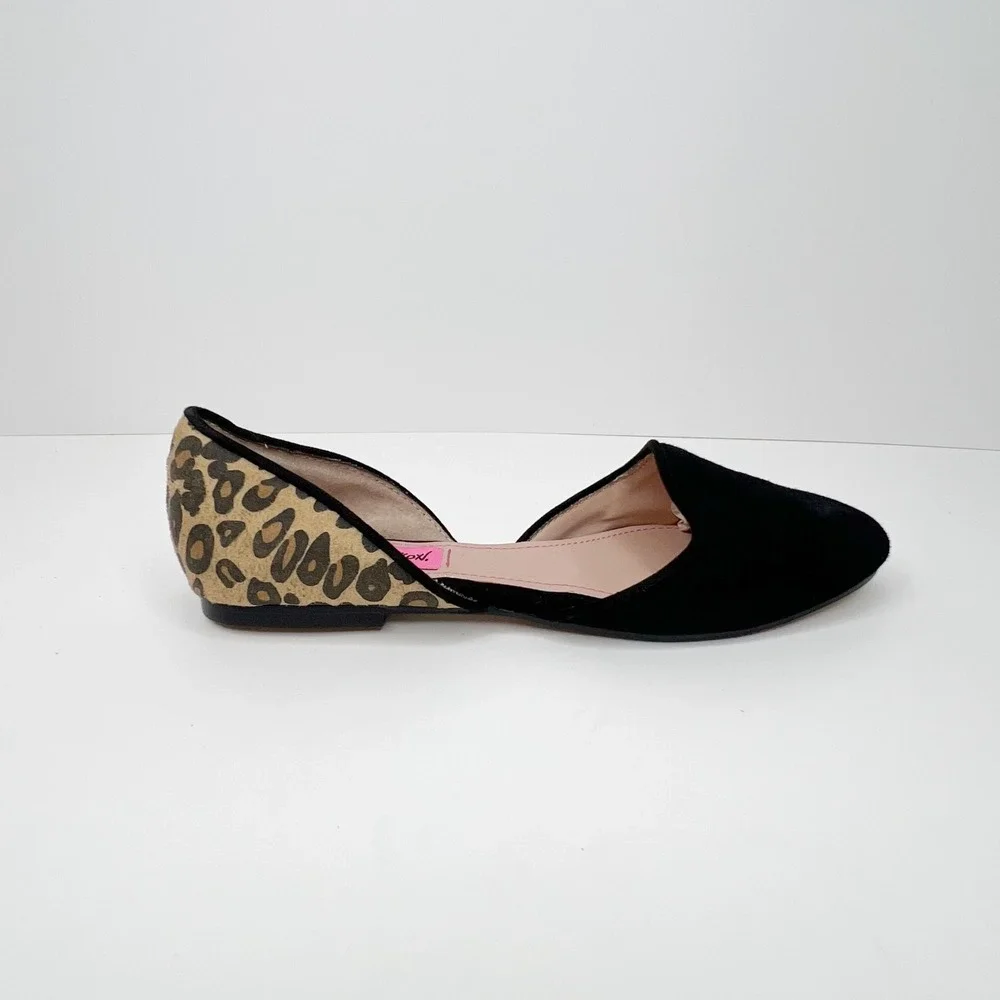 BETSEY JOHNSON‎ D'Orsay Flats Cocoh Cheetah 6.5